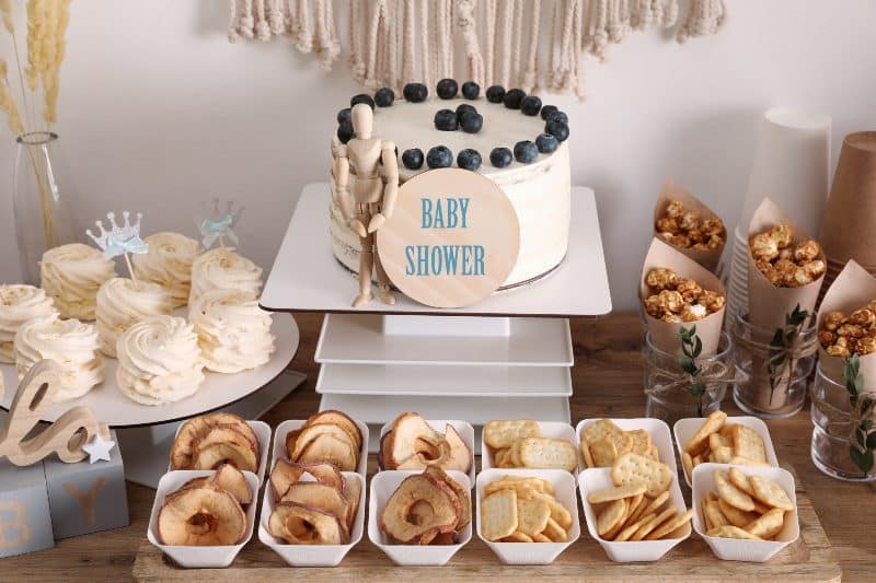ideas para organizar una comida para un baby shower