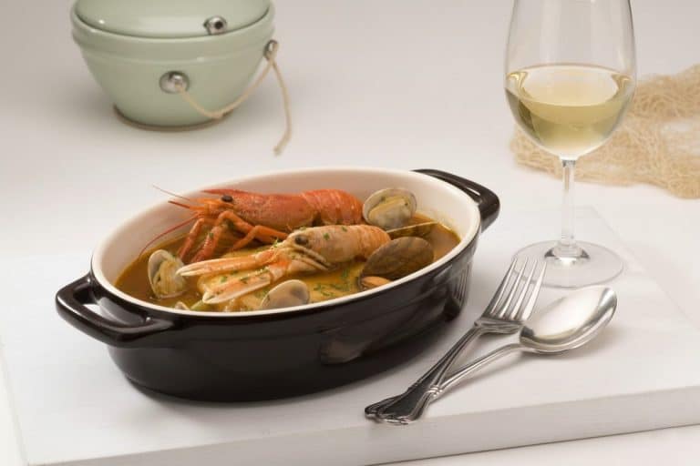 Blog Home Take a Chef Lugares donde comer la mejor caldereta de langosta de Menorca