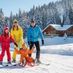 Cómo planificar un viaje de ski en familia